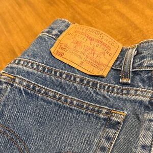 Vintage Levi's Women’s Blue Relaxed Denim Jeans 550 12s